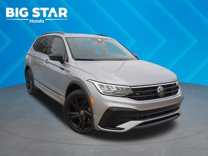 Used 2024 Volkswagen Tiguan SE R-Line