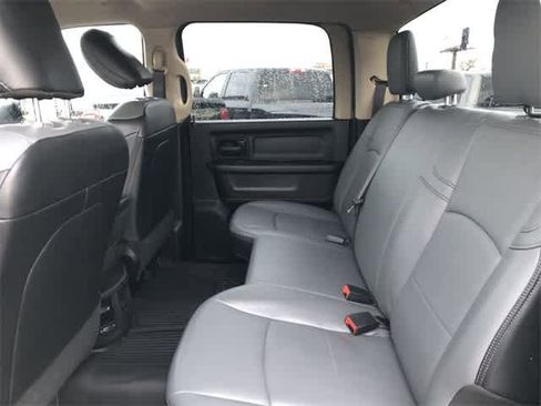 Used 2020 RAM 3500 Tradesman w/ Chrome Appearance Group image 25