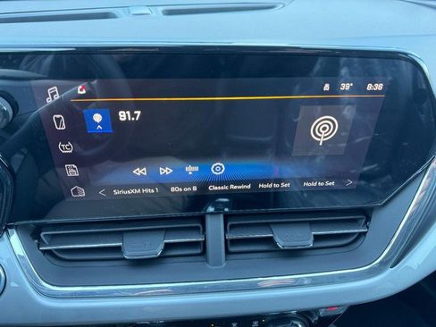 New 2026 Chevrolet Trax LT image 34