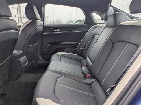 Used 2025 Kia K5 GT-Line image 13