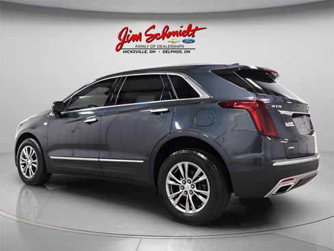 Used 2022 Cadillac XT5 Premium Luxury w/ LPO, Floor Liner Package image 4
