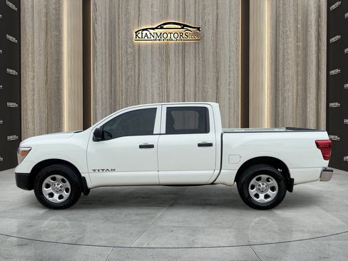 Used 2019 Nissan Titan S AWD/4WD image 4