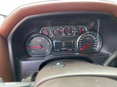 Used 2016 Chevrolet Silverado 2500 High Country w/ Duramax Plus Package AWD/4WD image 8