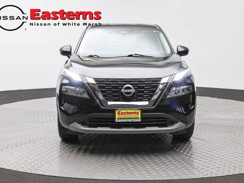Used 2023 Nissan Rogue SV AWD/4WD image 2