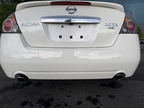 Used 2012 Nissan Altima 3.5 SR w/ Sport Pkg FWD image 19