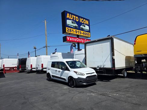 Used 2017 Ford Transit Connect XL FWD image 25