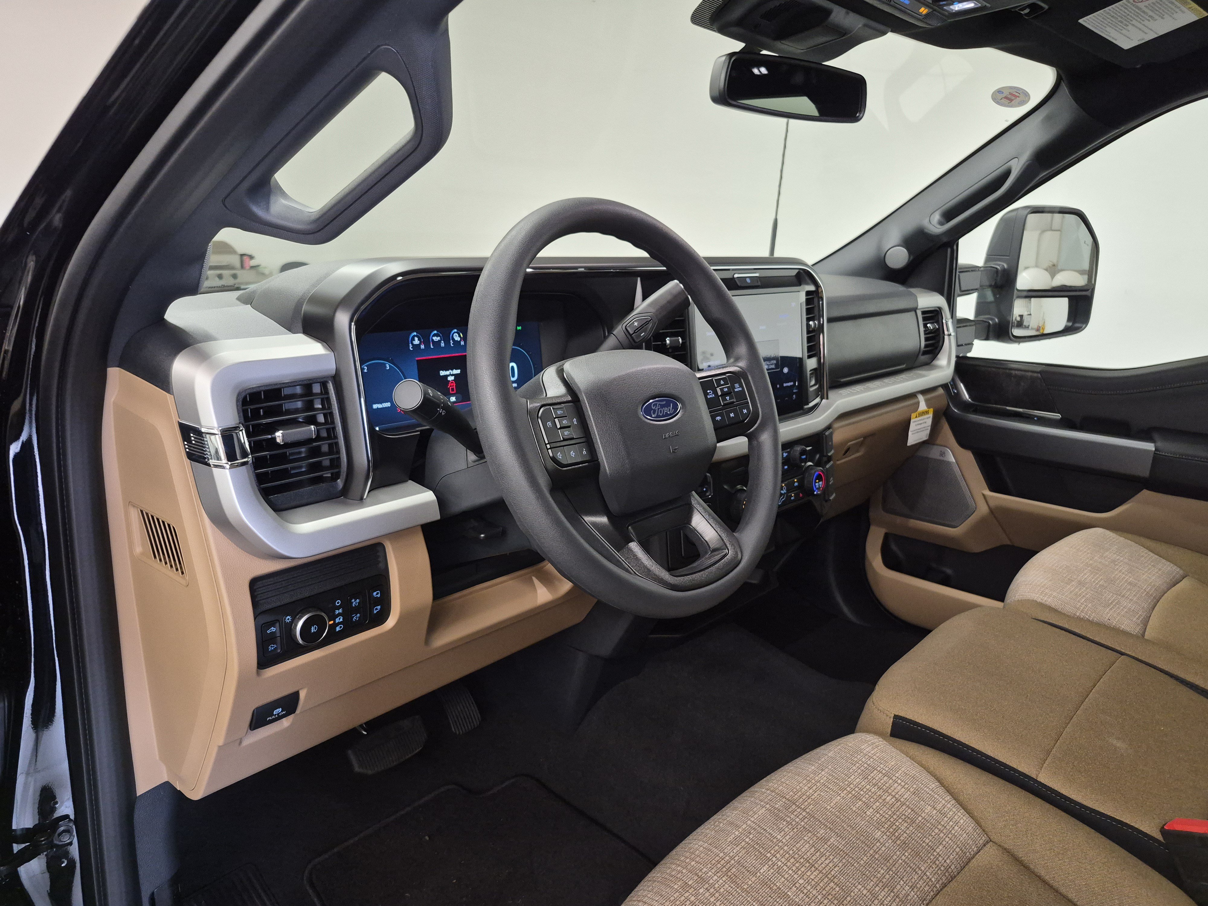 New 2027 Ford F350 XLT w/ XLT Premium Package RWD image 10