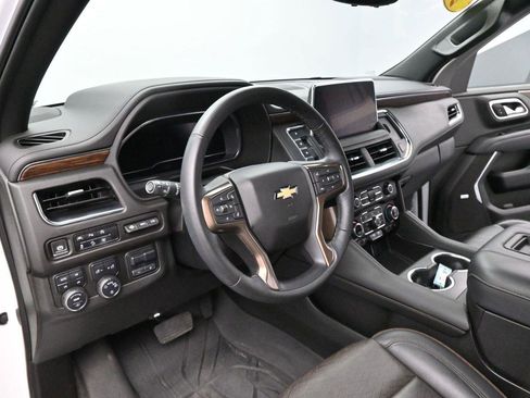 Used 2024 Chevrolet Tahoe High Country AWD/4WD image 19