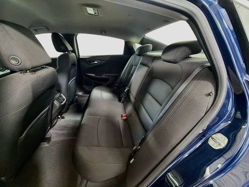 Used 2019 Chevrolet Malibu LT FWD image 24