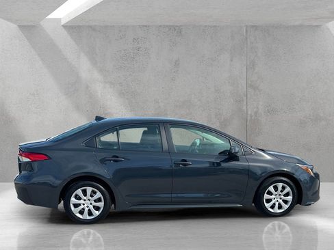 Used 2024 Toyota Corolla LE image 4