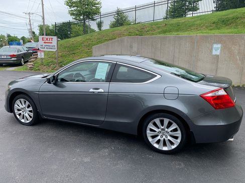 Used 2010 Honda Accord EX-L image 3