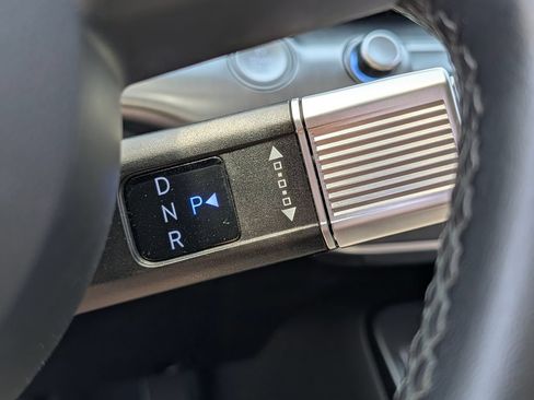 Certified 2024 Hyundai Kona SEL FWD image 27
