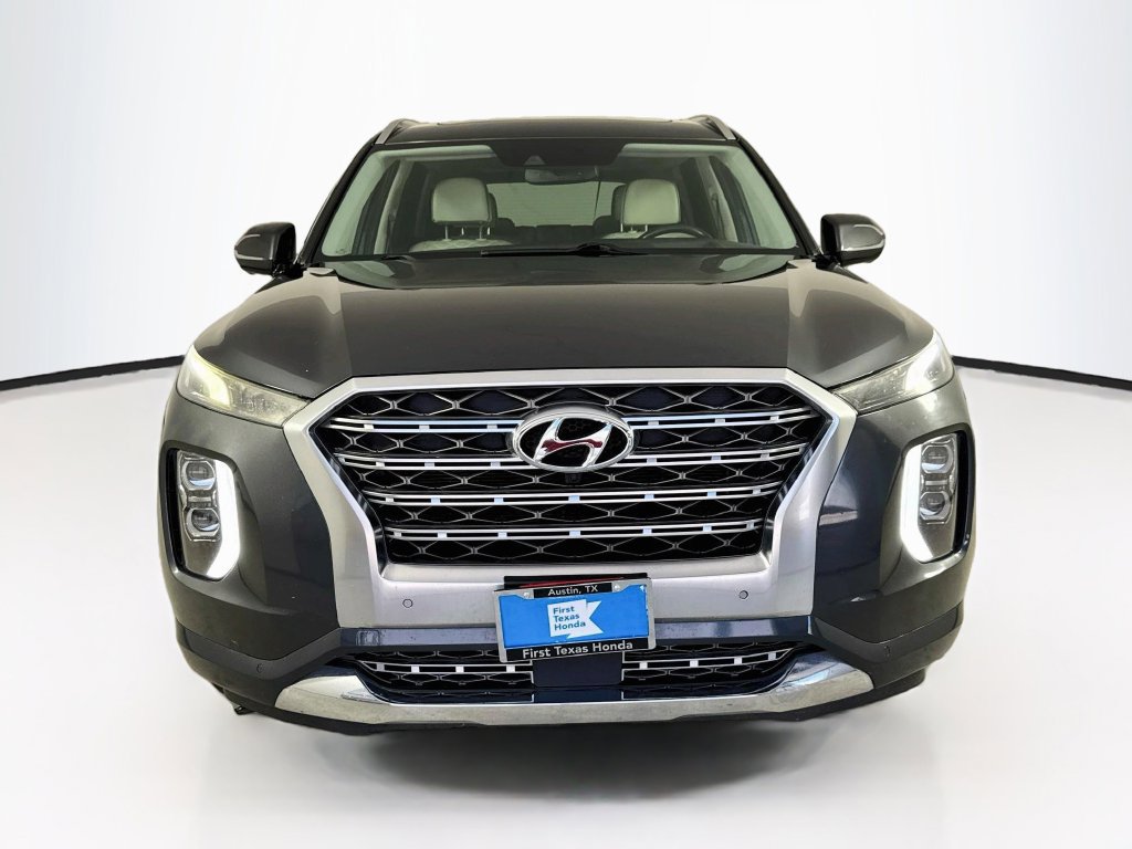 Used 2020 Hyundai Palisade Limited FWD image 2