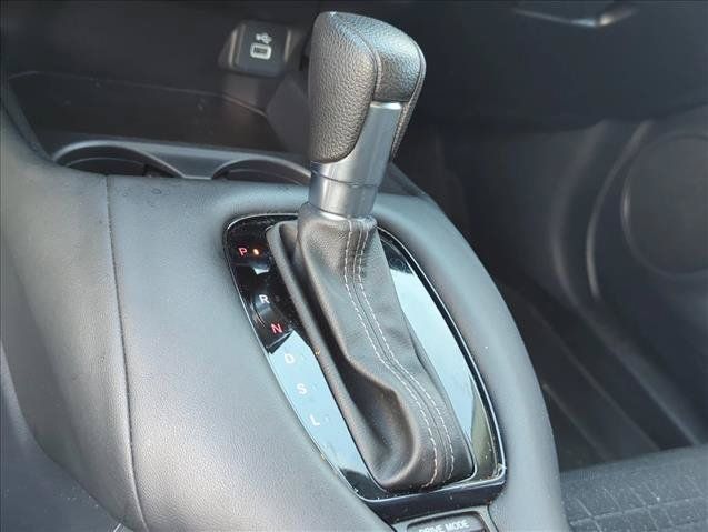 Used 2025 Honda HR-V LX image 21