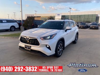 Used 2021 Toyota Highlander XLE
