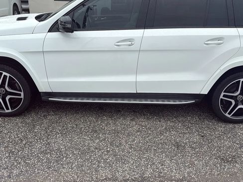 Used 2018 Mercedes-Benz GLS 550 4MATIC image 25