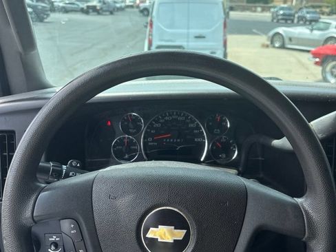 Used 2019 Chevrolet Express 3500 LT w/ LT Preferred Equipment Group RWD image 11