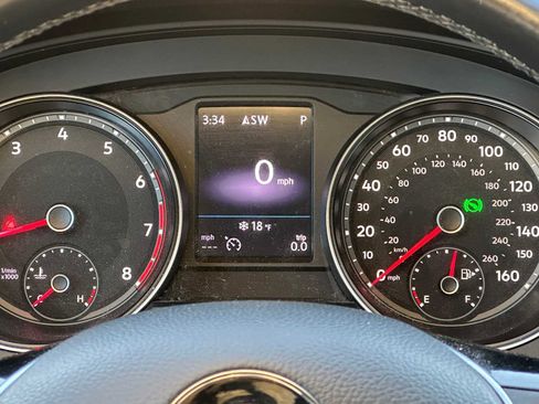 Used 2019 Volkswagen Atlas SE image 23