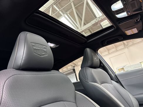 Used 2025 Subaru Crosstrek 2.5i Wilderness w/ Wilderness Package image 22