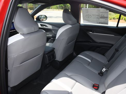 New 2026 Toyota Camry SE FWD image 8