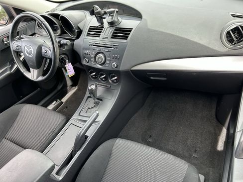 Used 2012 MAZDA MAZDA3 i Touring FWD image 12