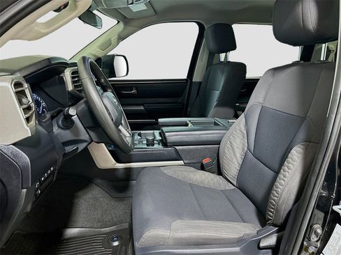 Used 2022 Toyota Tundra SR5 image 17