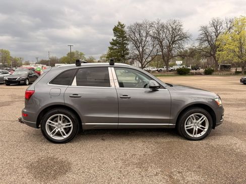 Used 2016 Audi Q5 2.0T Premium Plus w/ Technology Package AWD/4WD image 6
