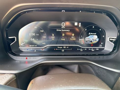 Used 2023 GMC Yukon XL Denali RWD image 19