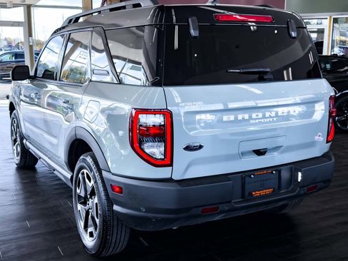 Used 2023 Ford Bronco Sport Outer Banks w/ Tech Package image 13