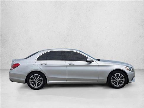 Used 2016 Mercedes-Benz C 300 Sedan image 4