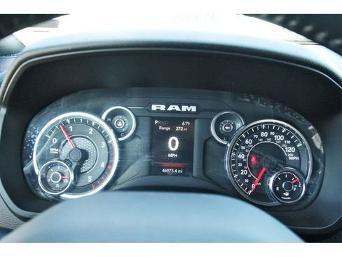 Used 2024 RAM 3500 Big Horn image 10