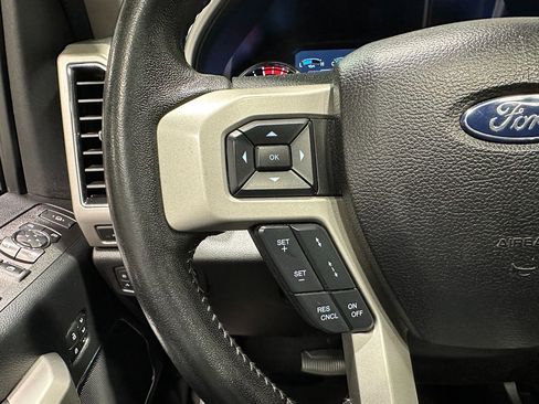 Used 2021 Ford F350 Lariat image 28