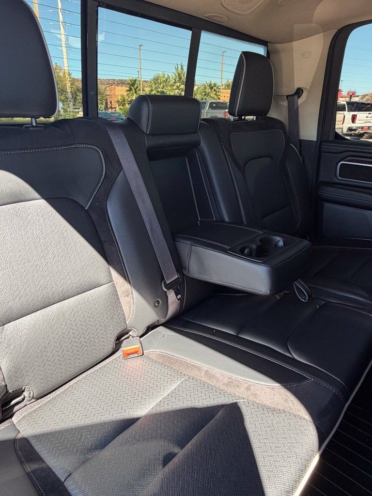 Used 2021 RAM 1500 Laramie AWD/4WD image 30
