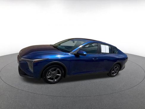 Used 2025 Kia K4 FWD image 8