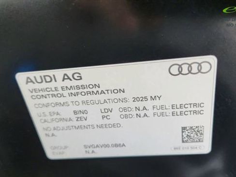 Used 2025 Audi Q6 e-tron Premium w/ Convenience Package RWD image 59