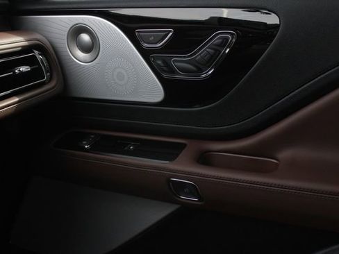 New 2026 Lincoln Aviator Reserve AWD/4WD image 49