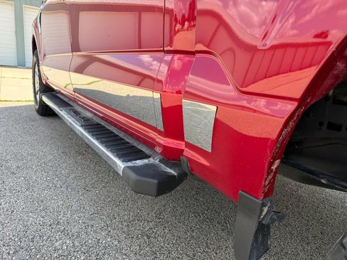 Used 2021 Ford F150 Lariat AWD/4WD image 9