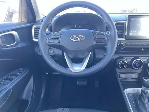 Used 2026 Hyundai Venue SEL image 13
