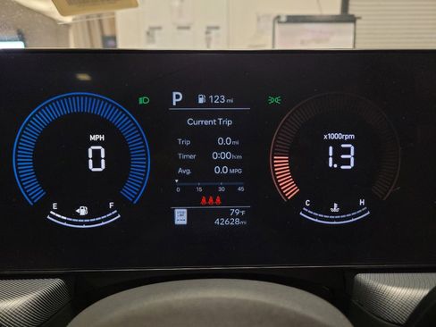 Used 2024 Hyundai Sonata SEL FWD image 23