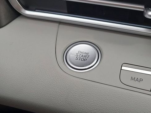 New 2026 Hyundai Elantra Limited image 8