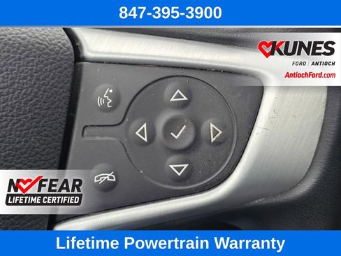 Used 2023 GMC Acadia SLT FWD image 42