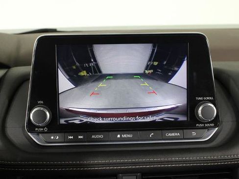 Certified 2023 Nissan Rogue SV image 30