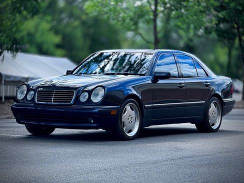 Used 1999 Mercedes-Benz E 55 AMG Sedan image 3