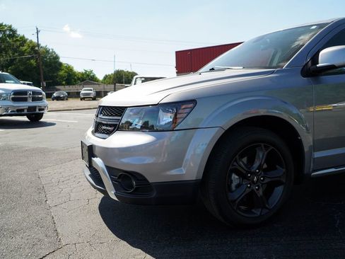 Used 2019 Dodge Journey Crossroad AWD/4WD image 16