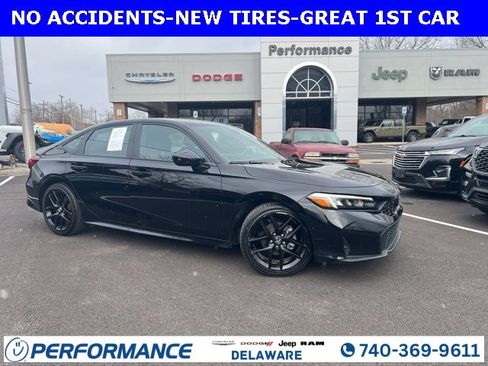 Used 2025 Honda Civic Sport image 1