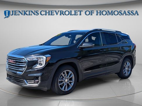 Used 2024 GMC Terrain SLT FWD image 9