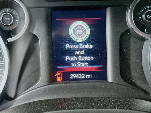 Used 2023 RAM 1500 Big Horn AWD/4WD image 18