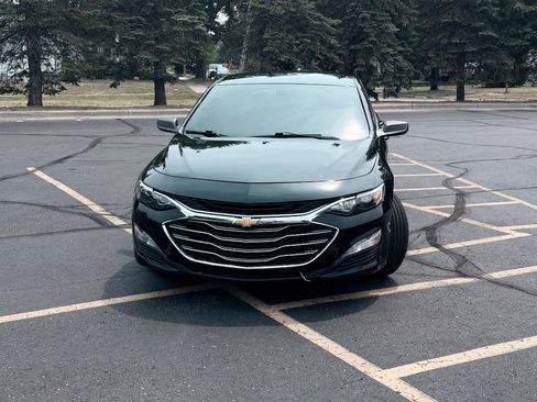 Used 2020 Chevrolet Malibu LS FWD image 9