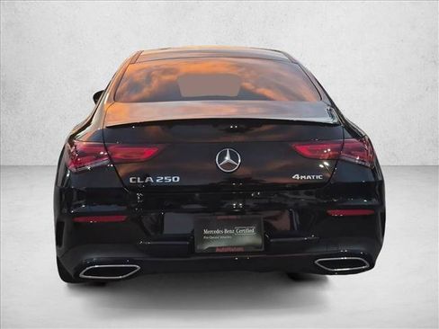 Used 2023 Mercedes-Benz CLA 250 4MATIC image 7