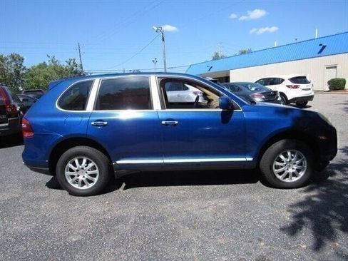 Used 2009 Porsche Cayenne AWD/4WD image 9